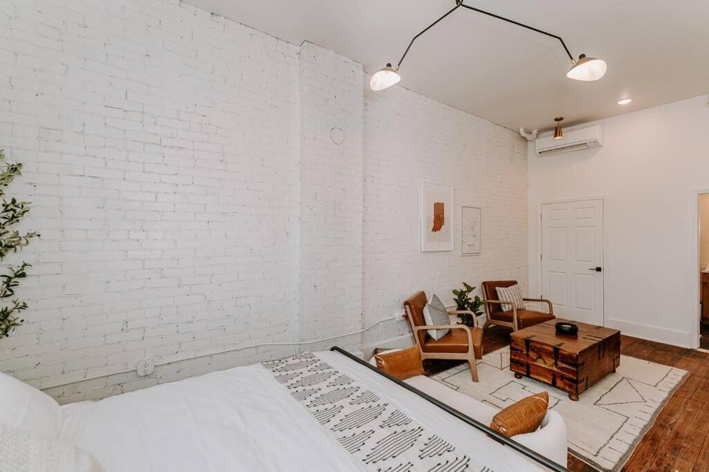 East Main Lofts - Farmhouse 204 Madison Eksteriør bilde