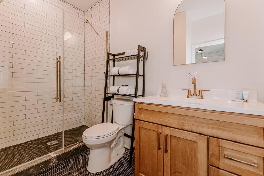 East Main Lofts - Farmhouse 204 Madison Eksteriør bilde
